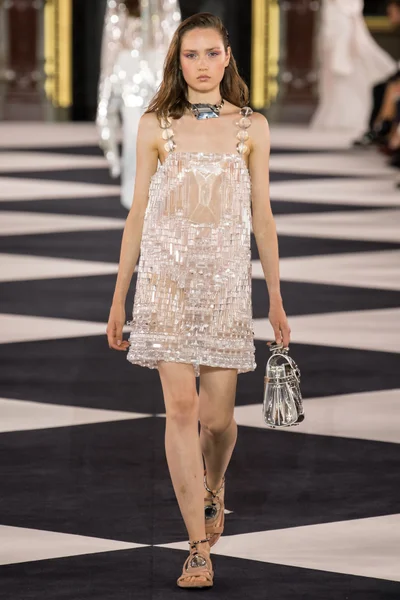 Look 79
